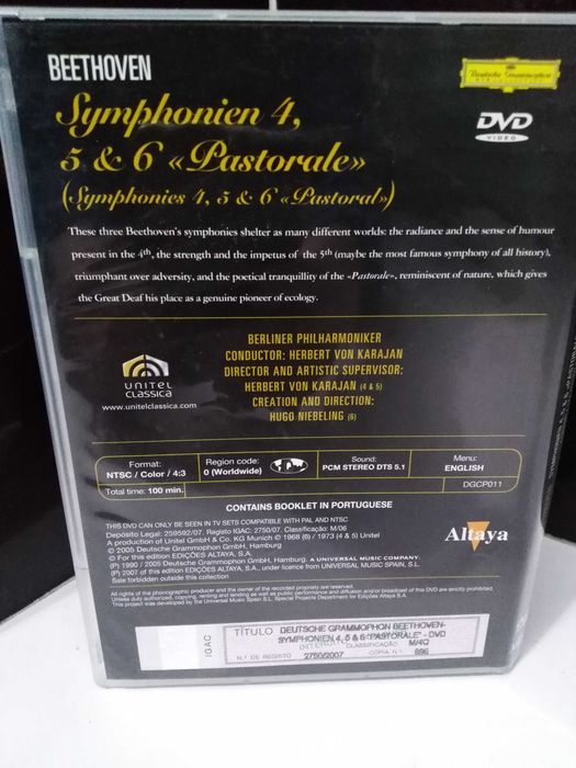 DVD com três sinfonias de Ludwig Van Beethoven  4, 5 e 6 .