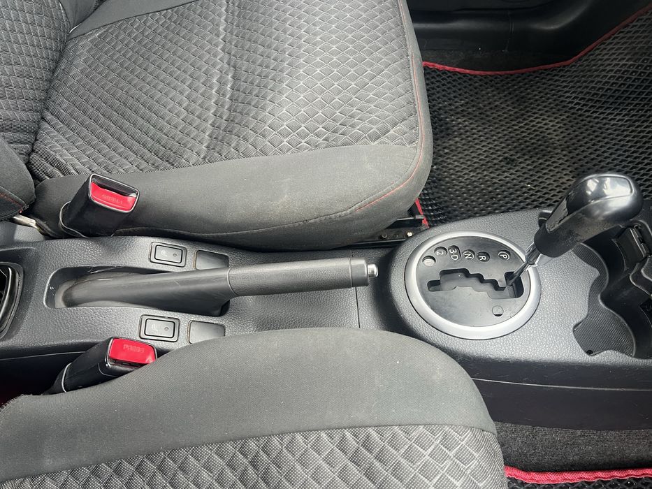 Продам  Suzuki SX-4 2008 один власник