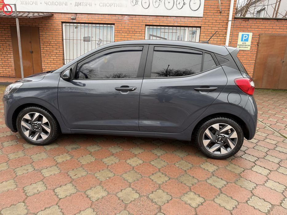 Продам Hyundai  i 10  АВТОМАТ