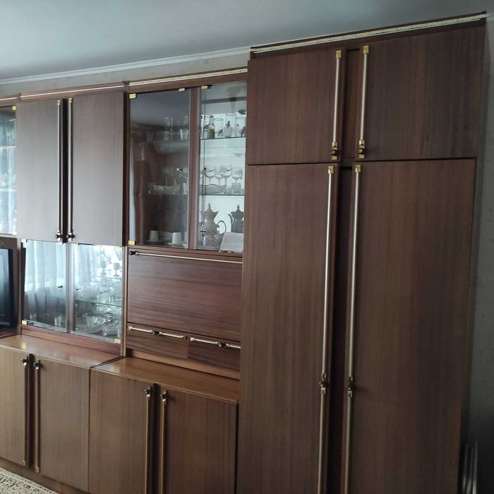 Терміново! Продається стінка у вітальню