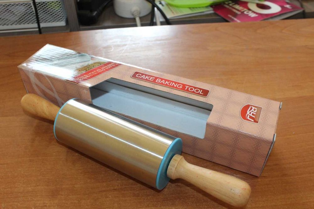 Wałek kuchenny stalowy mały podręczny nieprzywierający