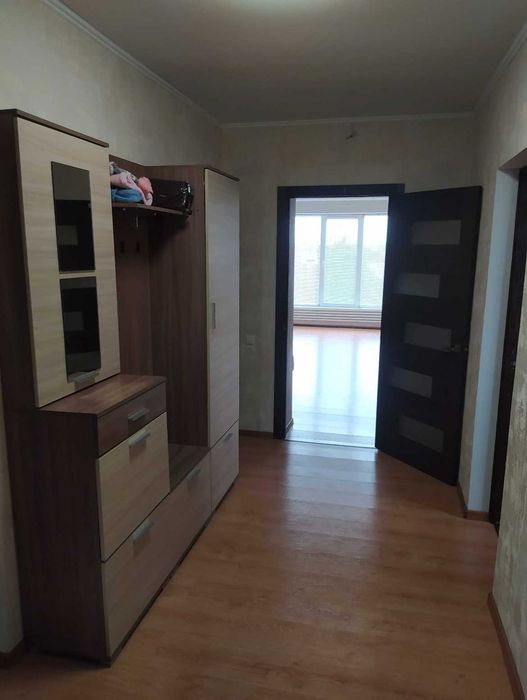 Здам квартиру у  будинку с. Підгайці