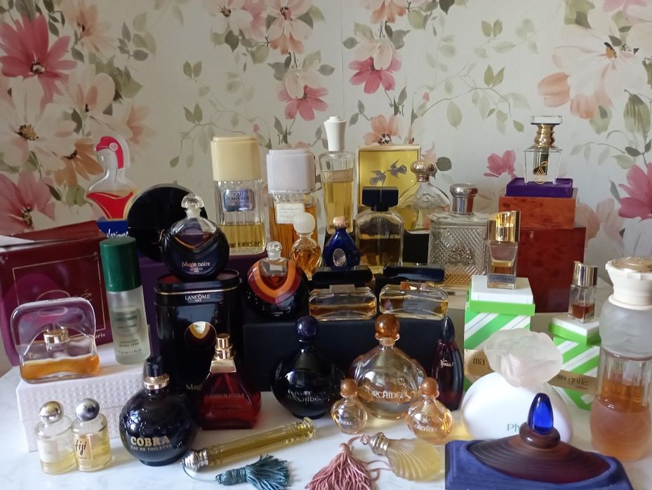духи ,миниатюры винтаж и не только