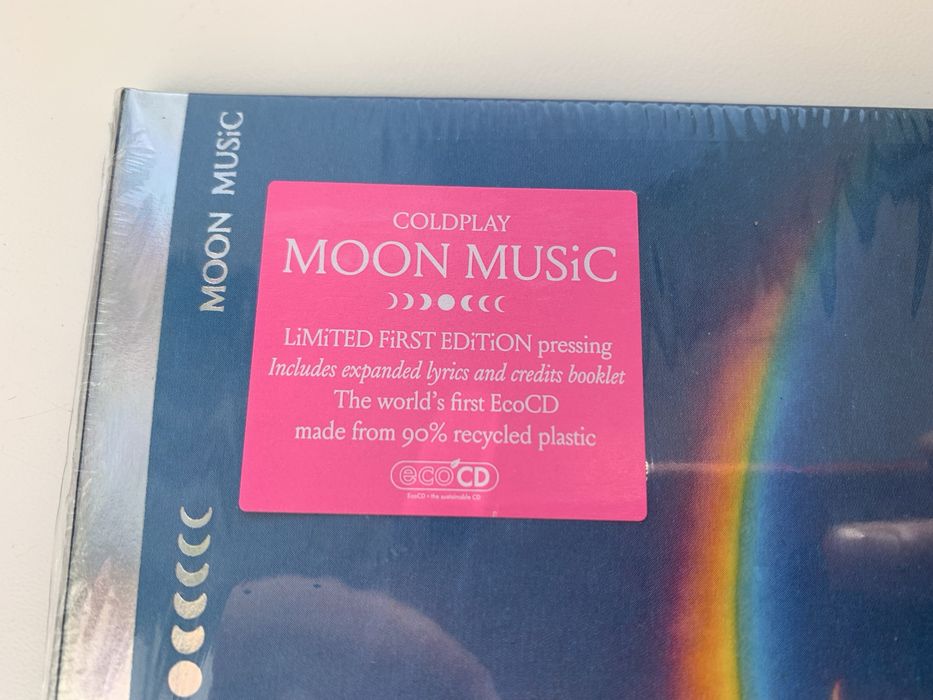 Нові CD диски Coldplay Moon Music of the spheres з автографом signed