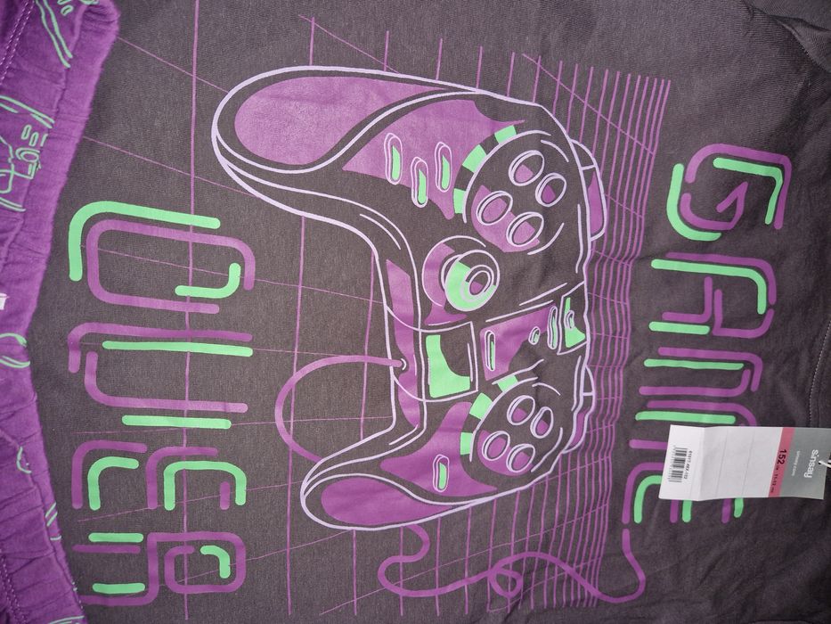 Nowa piżama game over 152