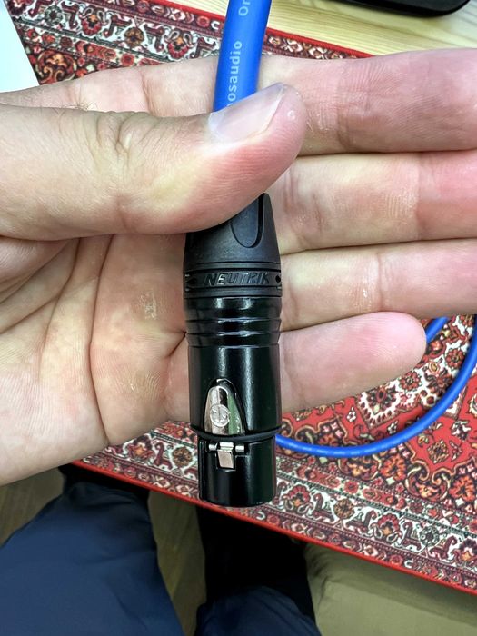 Interkonekty zbalansowane XLR-XLR 1m – Miedź OFC, wtyki Neutrik (Stan jak nowe!)