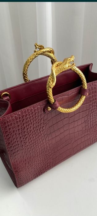 Кожаная сумка.Бренд