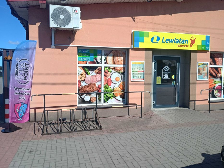 SODA POINT Poręba-Kocęby, Poręba-Kocęby 81 Wymiana nabojów CO2
