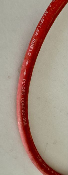 Cabo interconect RGB da marca IXOS