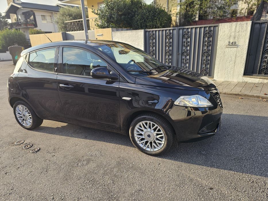Lancia Ypslon 1.2 Gasolina Ano 2014