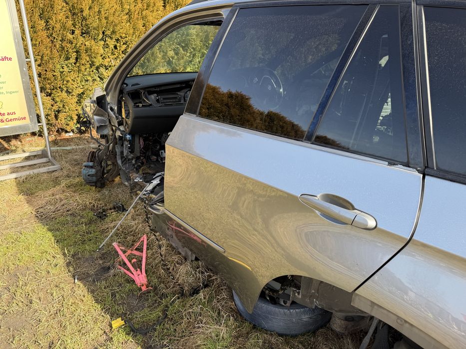 BMW x5 e70 drzwi lewy tyl prog a52 spacegrau