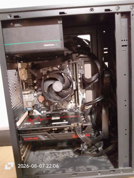 PC AMD 5 3600/RX 6600/32GB Ram + Monitor