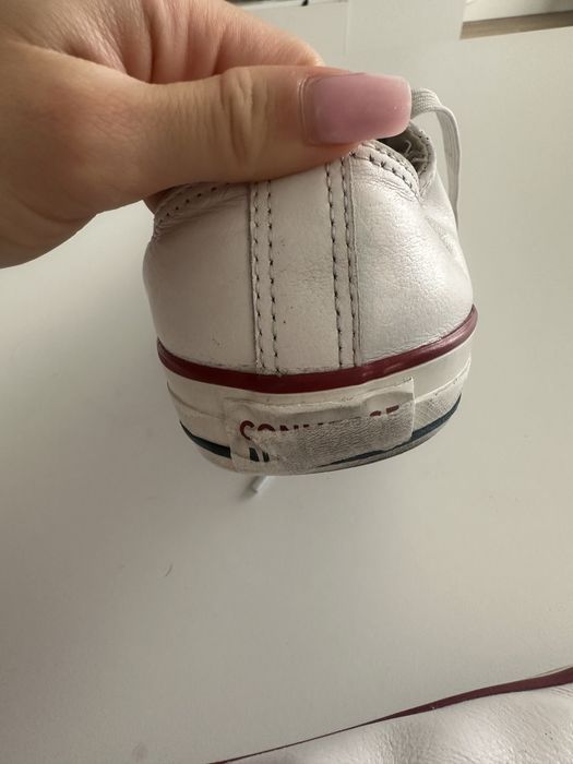 Converse Chuck Taylor All Star – skórzane trampki unisex białe