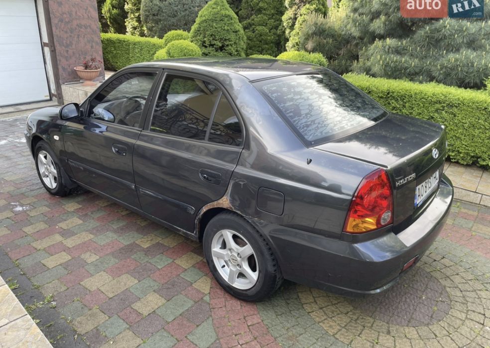 Hyundai Accent 2005