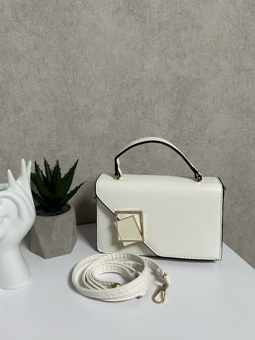 Маленька біла сумка клатч, нова