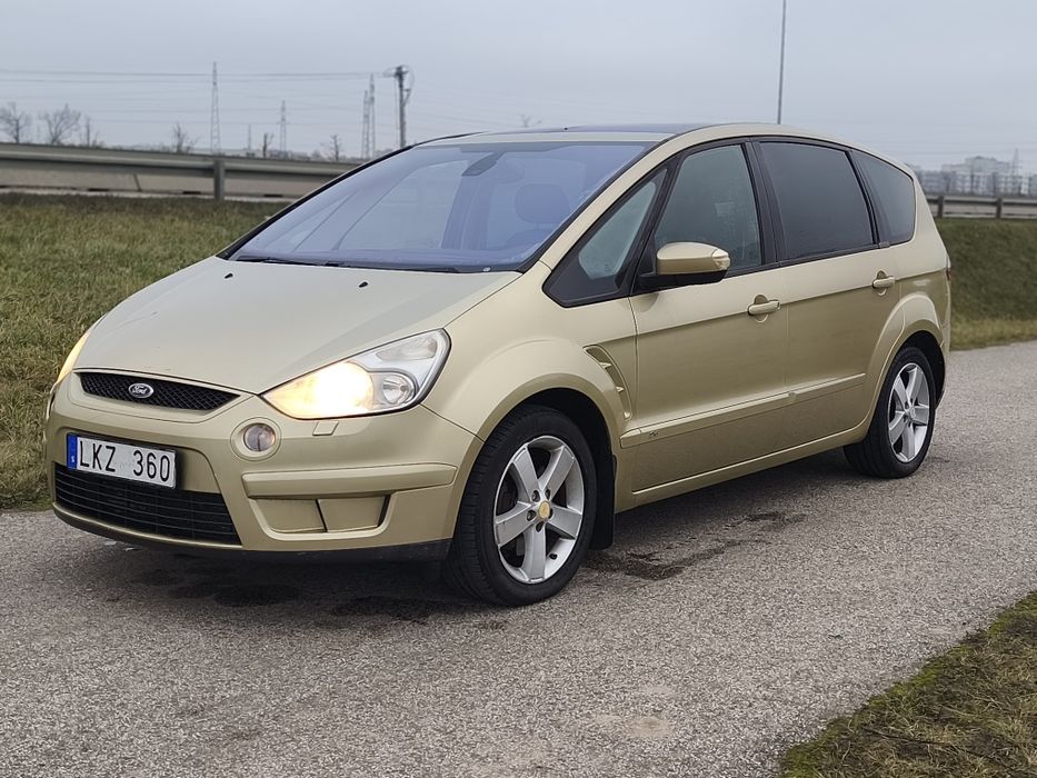 Ford S-Max