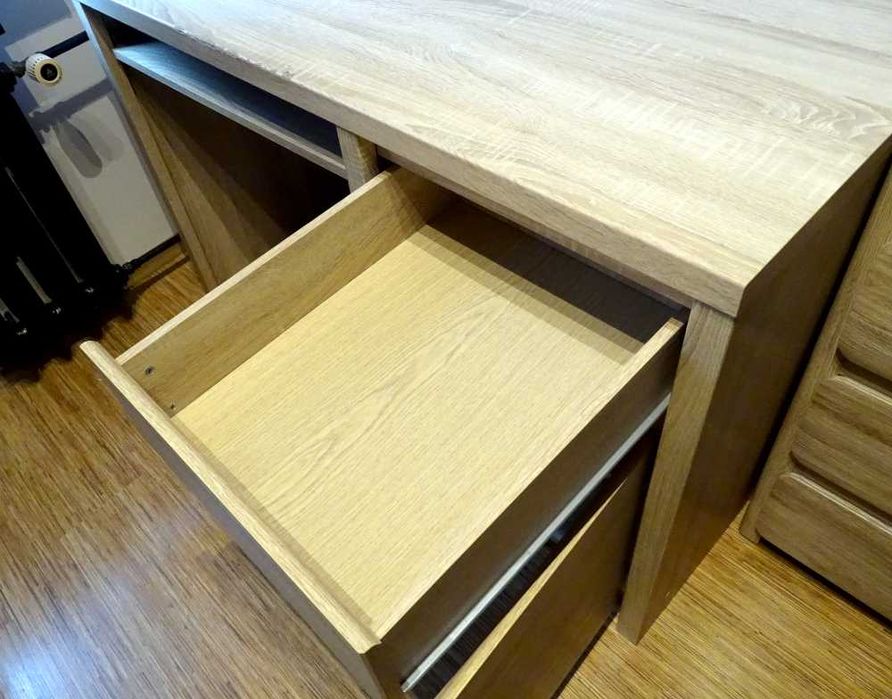 Biurko Kaspian 120 cm BRW z drzwiami i szufladą dąb sonoma