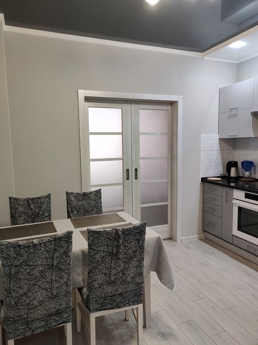 Здається двокімнатна квартира подобово від власника Київський район