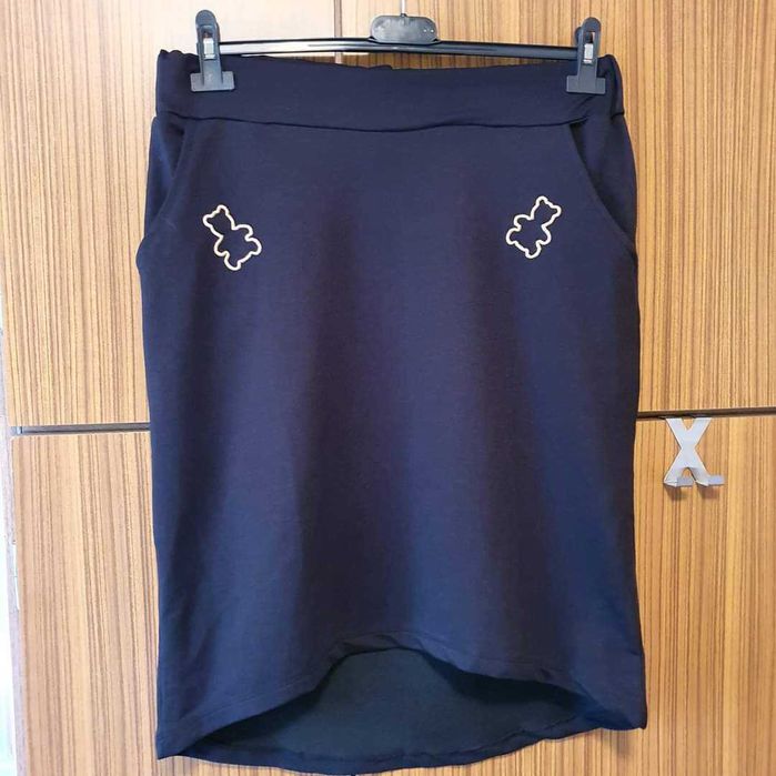 Spódniczka w rozmiarze S,  L, XL.