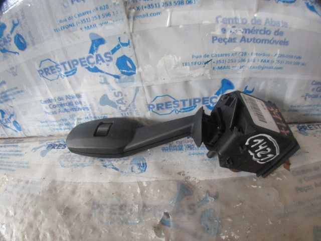 Conjunto / manetes de luzes e limpa vidros BMW 1 Coupé (E82)