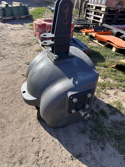 Obciążnik balast żeliwny 900 kg Fendt john deere