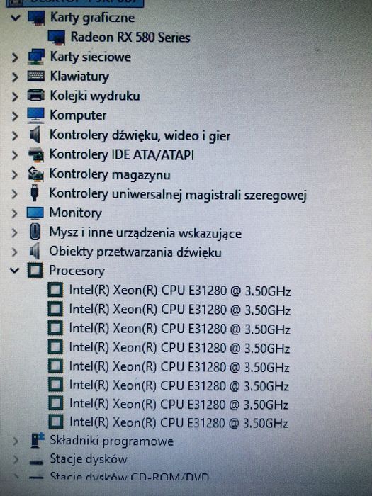 Komputer  ssd wifi monitor i7*