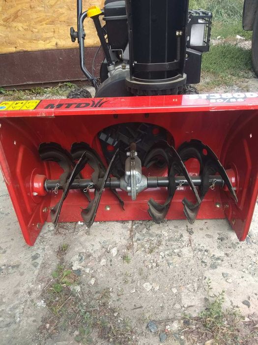 Снігоприбирач MTD M 56 (ST380D)