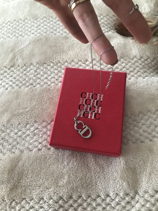 Colar cristian dior prata