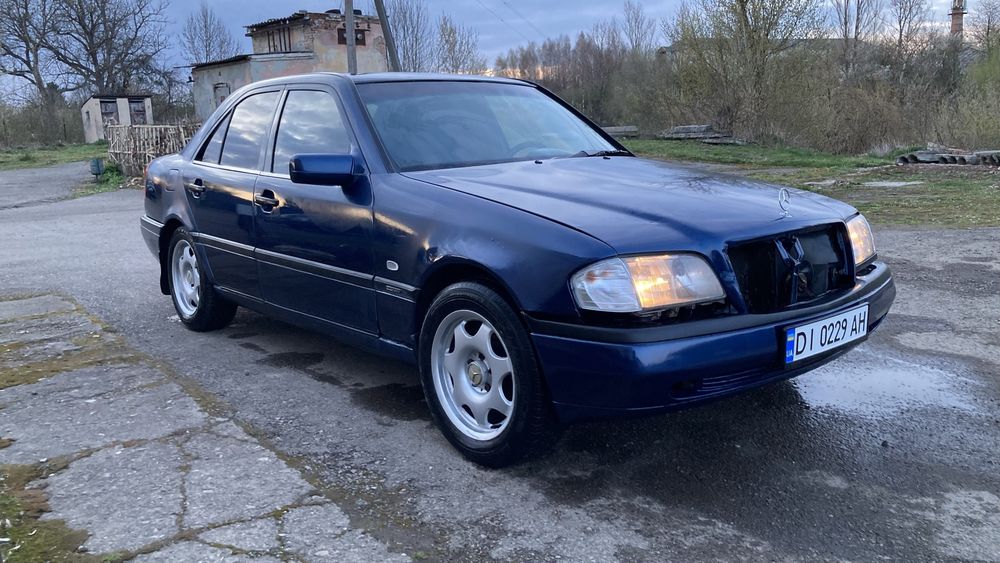 Mercedes w202 c180