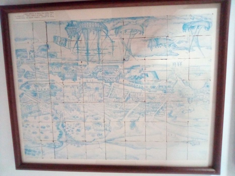 Quadros com gravuras de azulejos