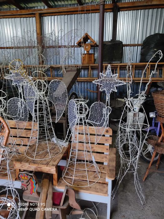 Новорічні олені. Ангели. Сніговики. Санки. Зірочки. Шари. Ялинки.