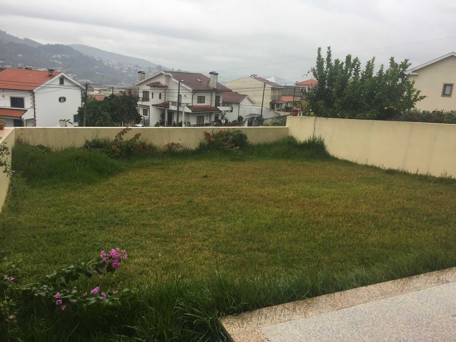 Arrendo Vivenda Gualtar