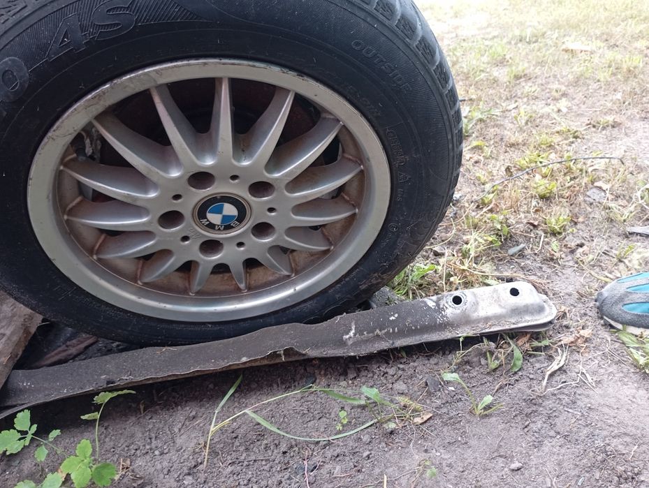 Диски BMW KBA44532 R15 195/65/15