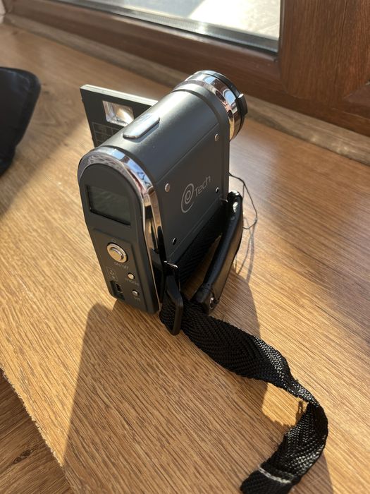 Видеокамера tech