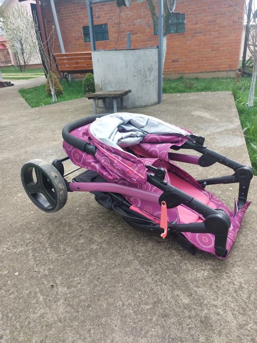 Літня дитяча коляска