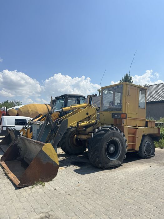 Фронтальний навантажувач