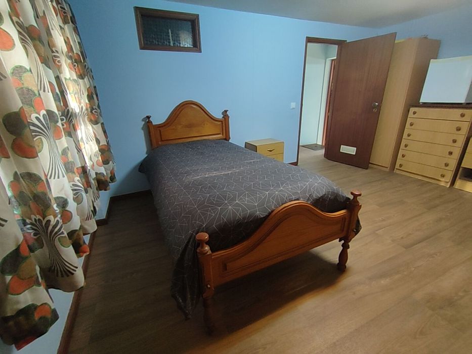 Quarto Independente com banho privativo.privativo