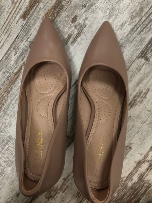 Лодочки нові 38 розмір