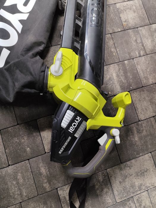 Odkurzacz dmuchawa do liści ryobi