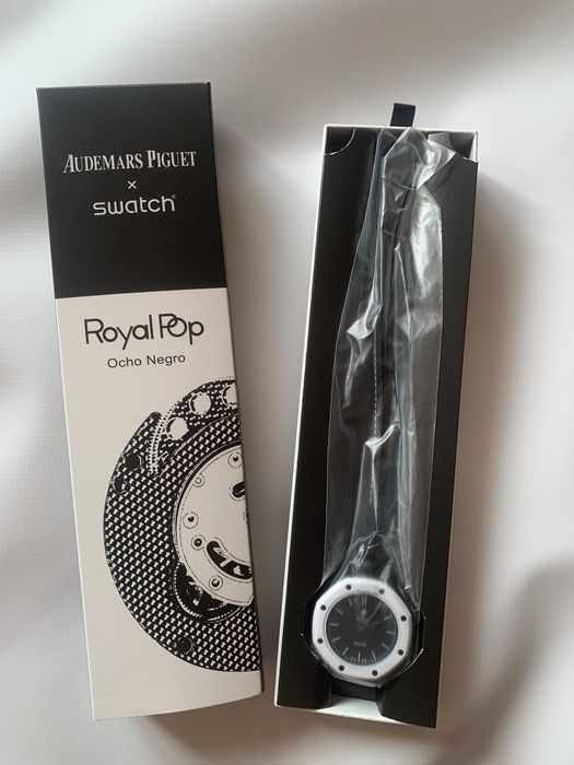 Карманные часы Swatch x Audemars Piguet Royal Pop