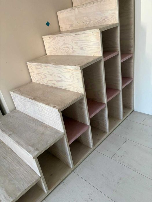 Łóżko drewniane domek