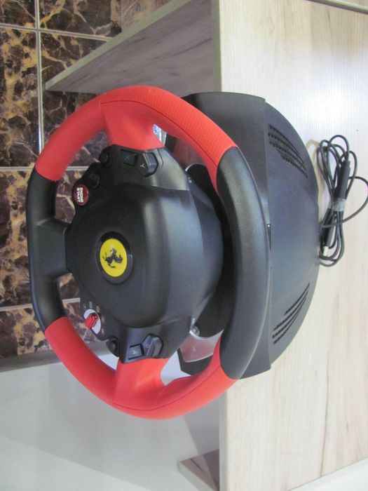 Kierownica Thrustmaster Ferrari 458 Spider Xbox One Series X/S