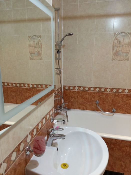 Продам квартиру на первой морской линии.