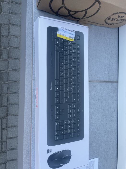 Bezprzewodowa klawiatura CHERRY DW5100, zestaw myszy niemiecki, QWERTZ Black