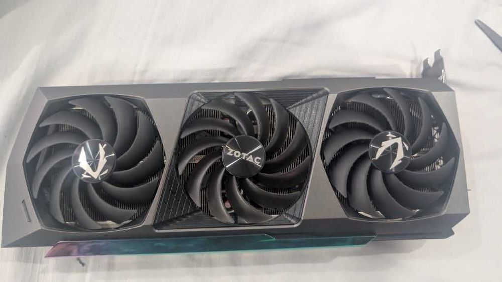 Zotac Gforce RTX 3080 Ti 12GB64738637265537121