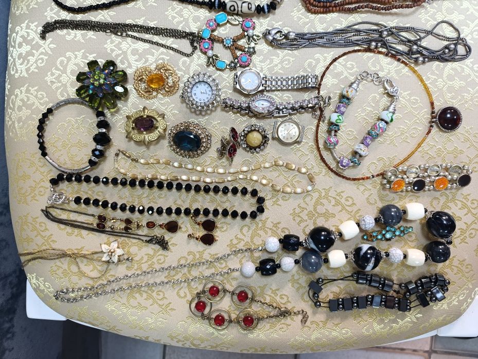 Біжутерія , браслет, підвіска , кулон