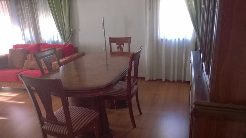 Quartos individuais junto ao ISEC, Escola Artística do Conservatório de Música de Coimbra e Coimbra Shopping