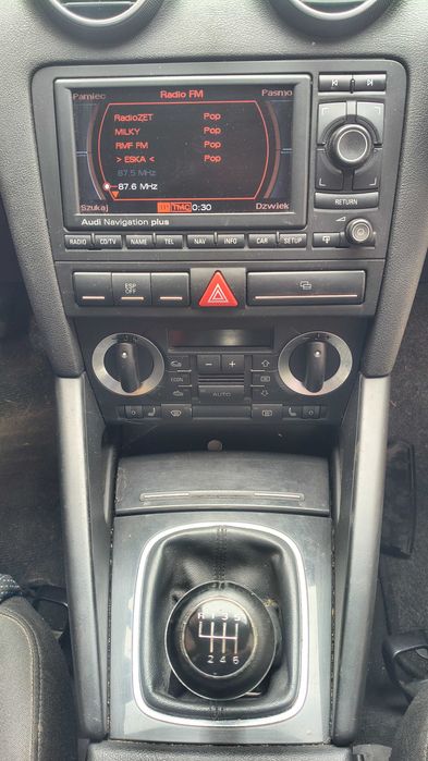 Nawigacja A3 8P Audi RNS E zestaw 2din Komplet