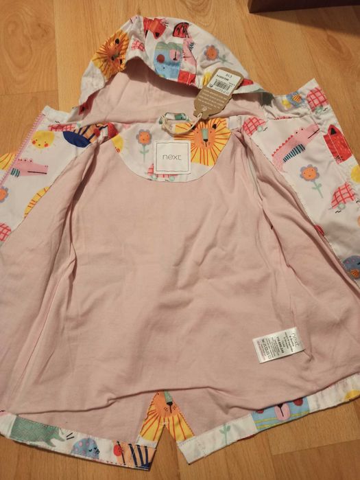 Kurteczka przeciwdeszczowa