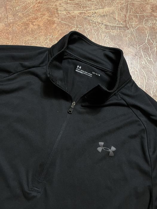 Under Armour кофта.
